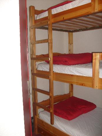 41-les-lits-dans-la-chambre-BIS.JPG