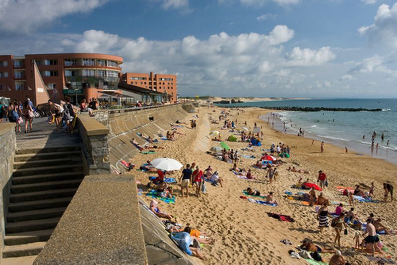 Capbreton-plage-CRS-800x600-.jpg