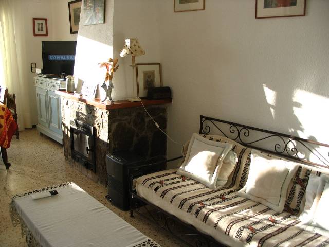 ROSAS-APPARTEMENT-001.jpg