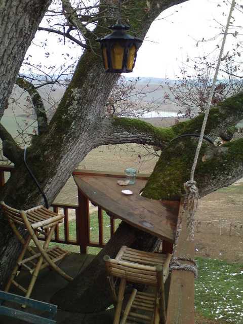 Vue-sur-lac-depuis-terrasse.JPG