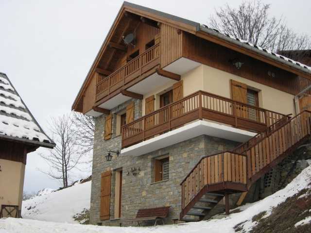 chalet-avec-lampa.jpg