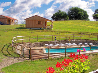 gite-chalet-piscine-5.jpg