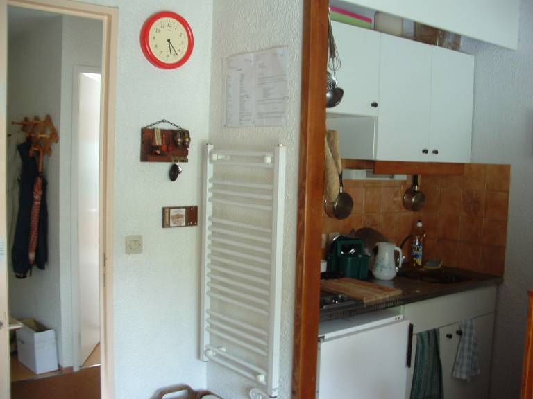 kitchenette2010.jpg